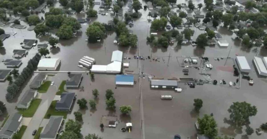 Iowa Floods Prompt Helicopter Rescues
